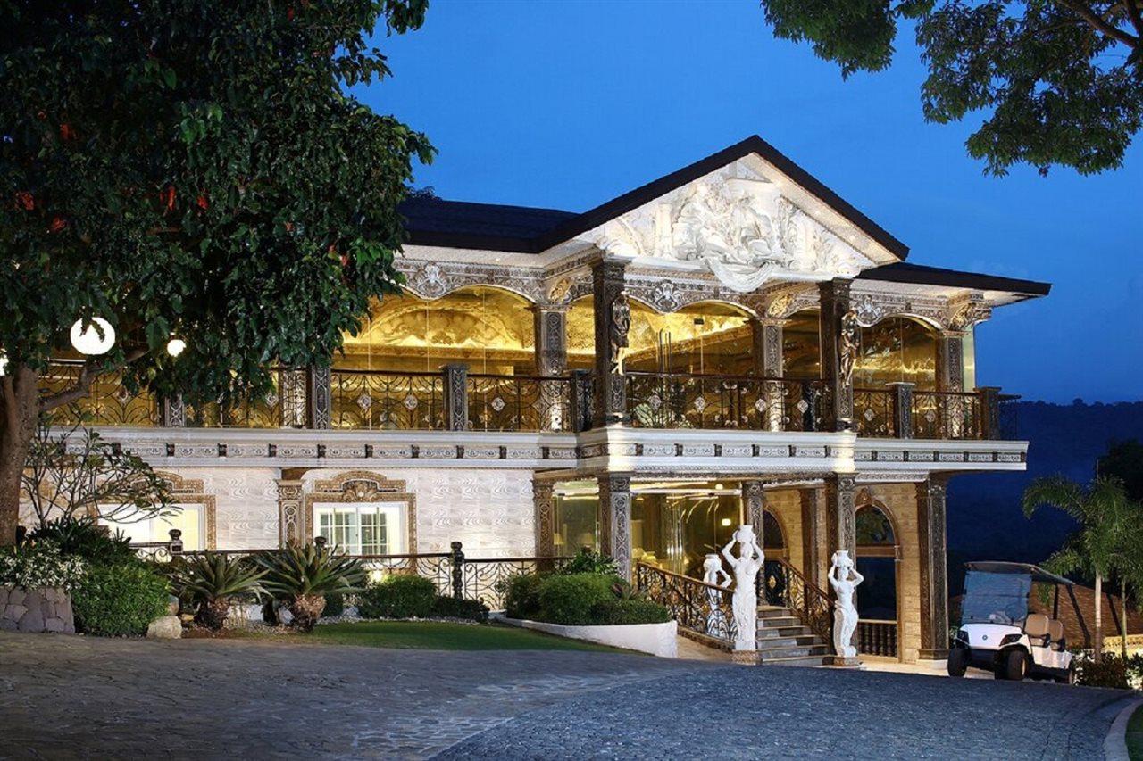 Rancho Bernardo Luxury Villas And Resort Bagac Exterior photo